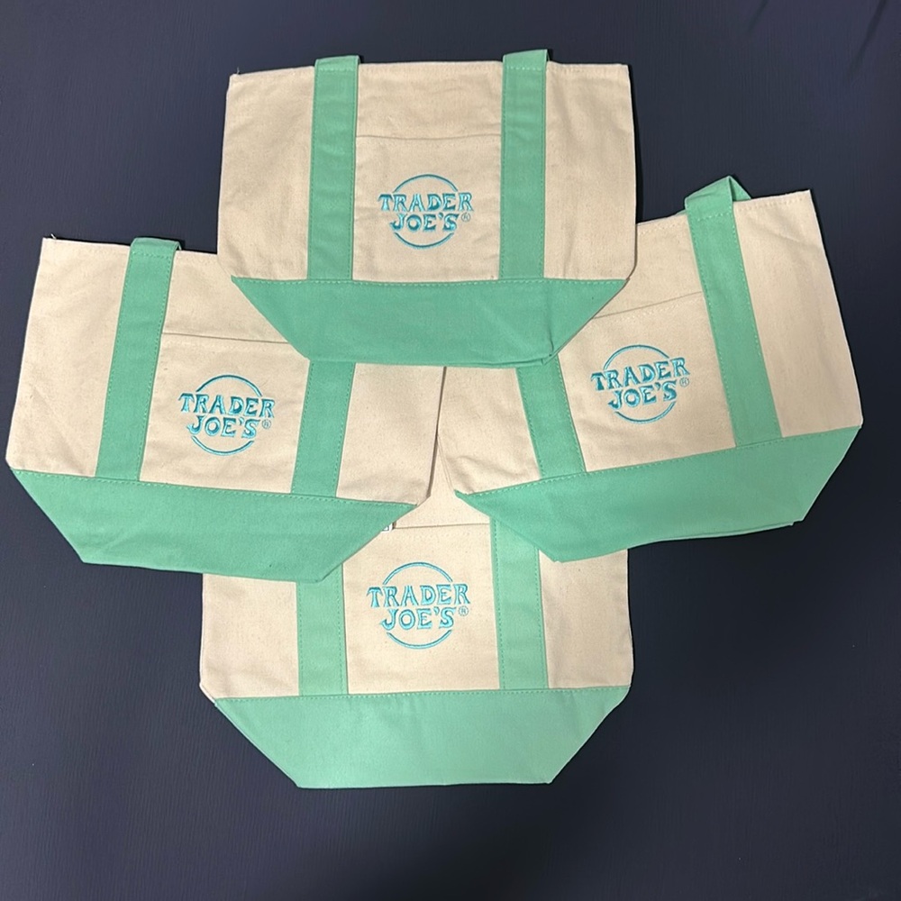 4 Trader Joe’s mini canvas tote bags